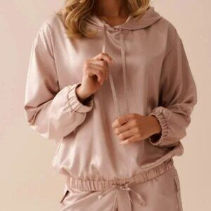 LA VIE EN ROSE Satin Hoodie